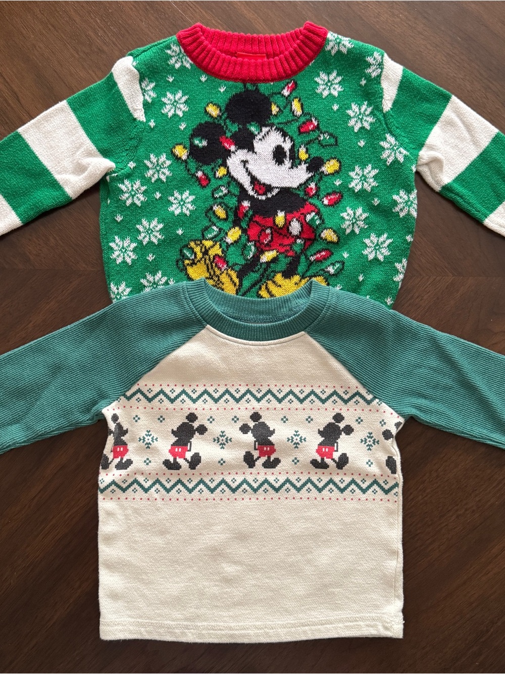 Disney Green & White Mickey Holiday Sweater Set